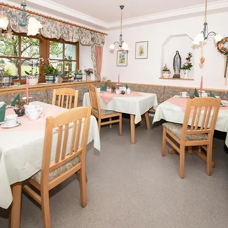 Appartement-Pension Fahrnberggut Rauris Exterior photo